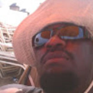 Meet your Posher, Derrick